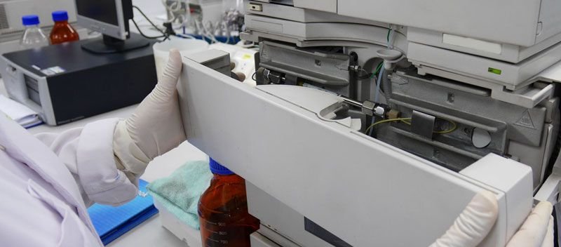 Coluna HPLC quiral: alta resolução e seletividade na separação de enantiômeros