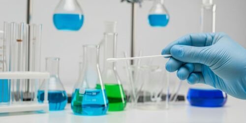 Resíduos invisíveis em vidrarias entenda os riscos analíticos e como eliminar